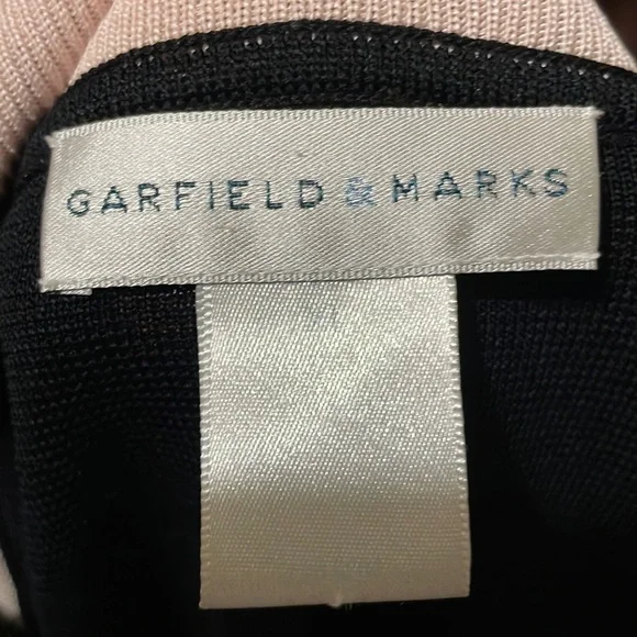 Garfield & Marks black zip jacket with pale pink stripes. Size XL. VGUC - Picture 5 of 6
